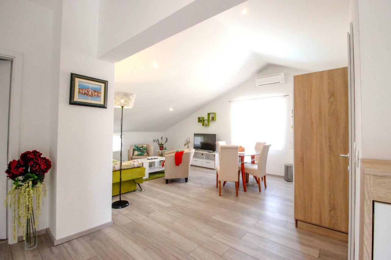 Studio Apartman Sky Rovinj Extérieur photo
