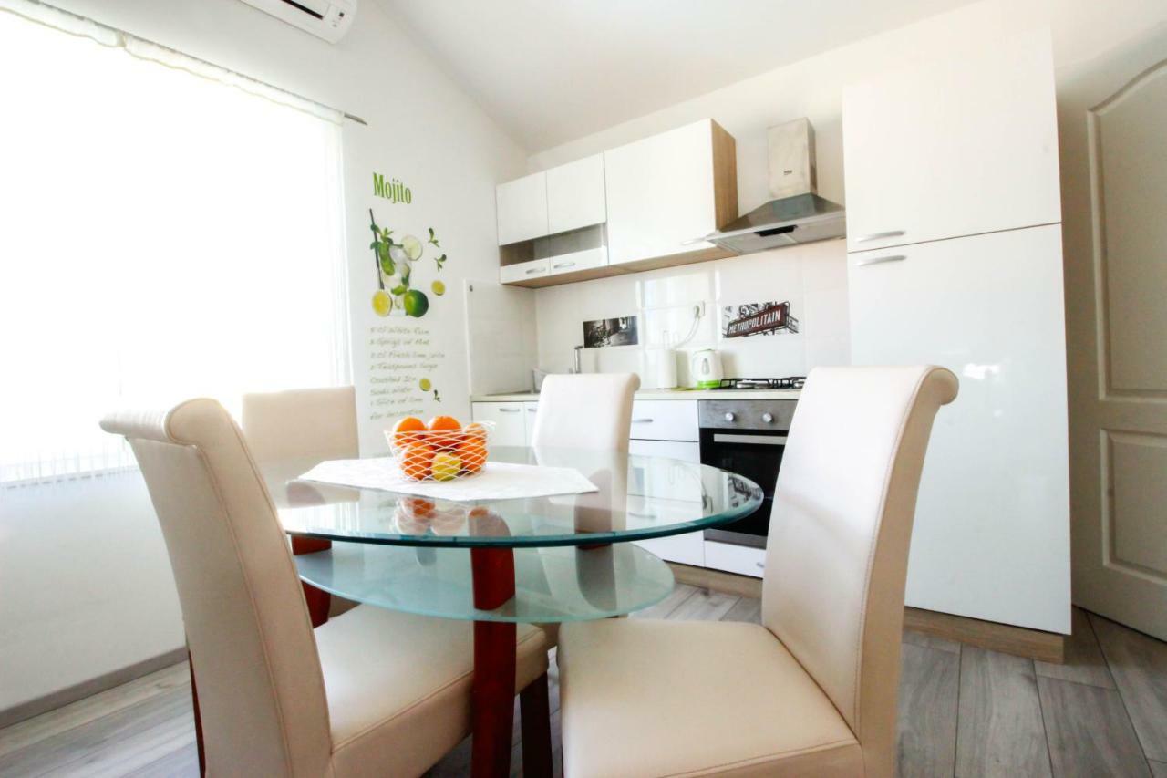 Studio Apartman Sky Rovinj Extérieur photo
